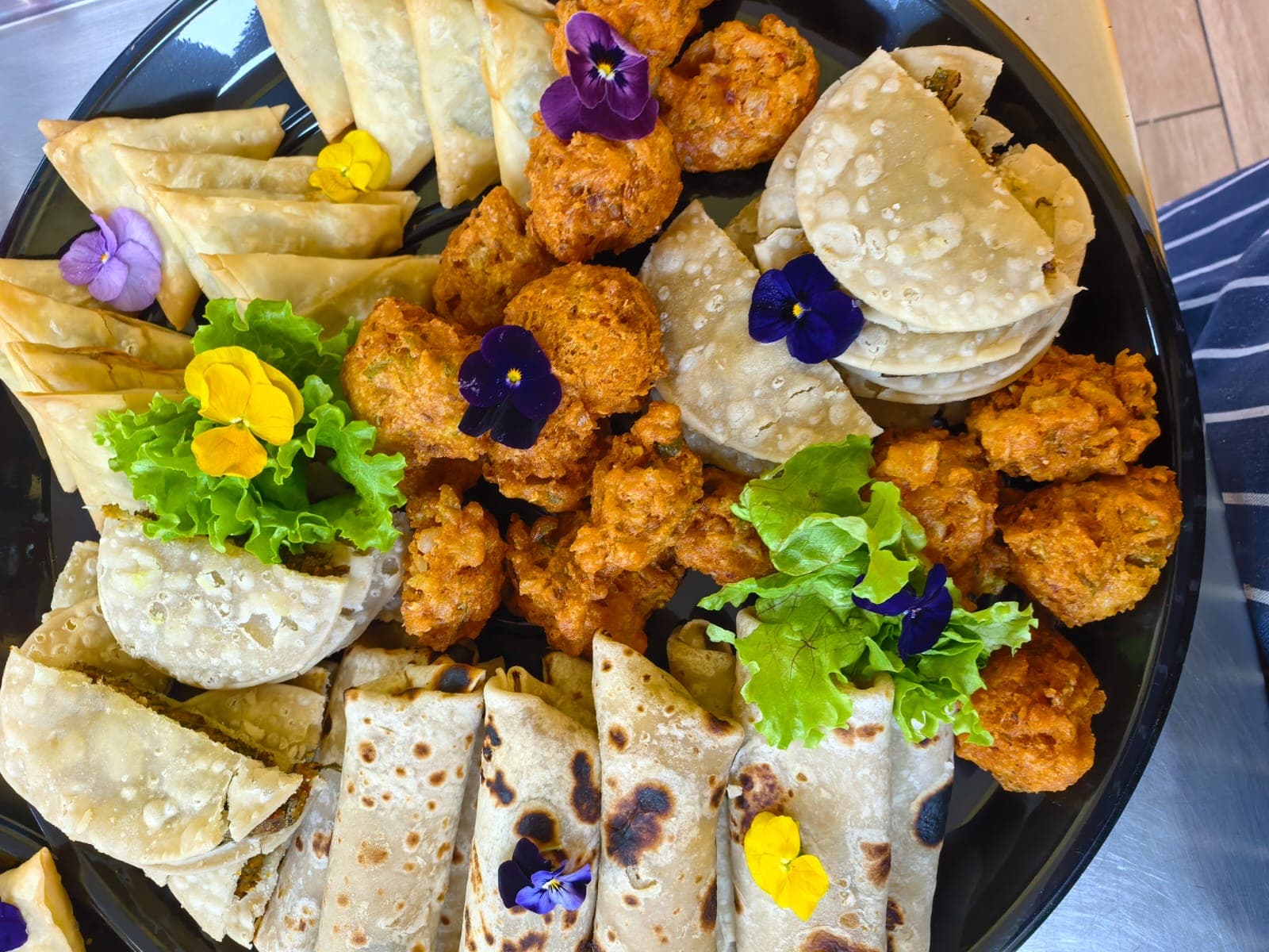 Bhajia and savoury platter